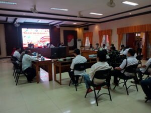 Rakor Percepatan Program Vaksinasi Nasional di Aula Tribrata Polres Melawi di Buka Bupati Melawi