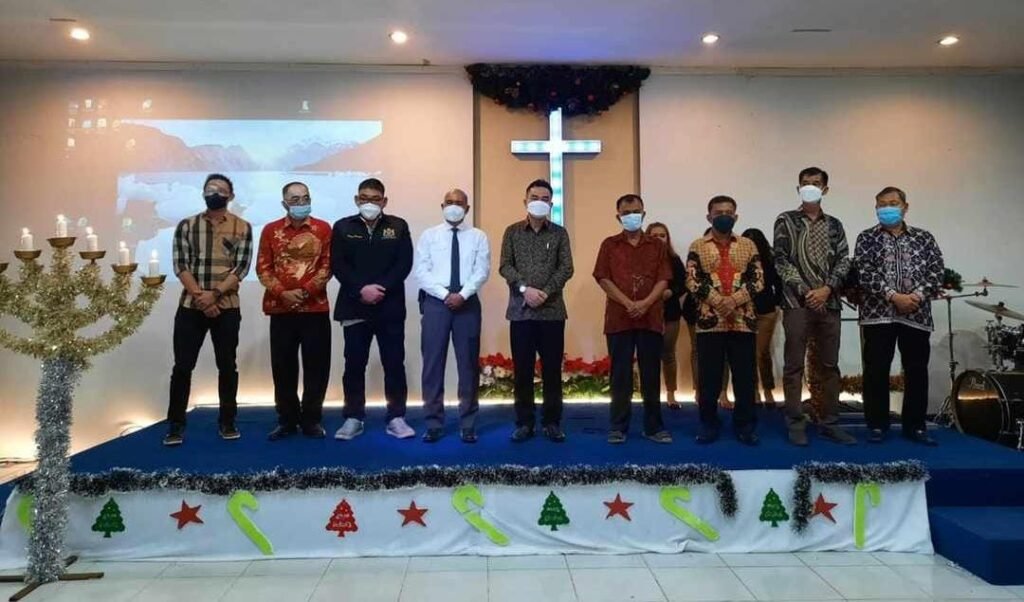 GBI Rayon 18 Nanga Pinoh Rayakan Natal 2021 dihadiri Wabup Melawi.