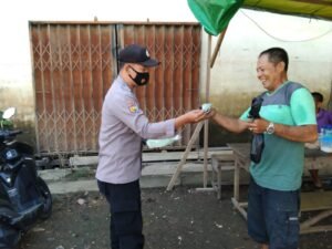 Gugah Disiplin Prokes Masyarakat, Satbinmas Polres Melawi Gelar Kegiatan KRYD dan Mobile Masker