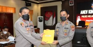 Kapolsek Nanga Pinoh, Belimbing dan Kota Baru Dapatkan Reward Dari Kapolres Melawi Karena Capaian Vaksinasi Covid-19 Tertinggi