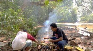 Jelajahi Sungai Mangat, Dinasti Wisata Alam di Melawi yang Menawan