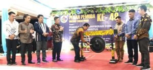 Wabup Melawi Tutup Kegiatan Pekan Pemuda GKII Tanah Pinoh