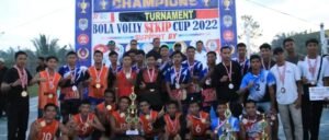 Bupati Dadi, Tutup Turnamen Volly STKIP