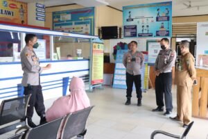 Kapolres Melawi Sidak Pelayanan Samsat Kabupaten Melawi