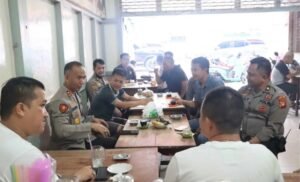 Nuan Bekesah, Ngopi Ala Kapolres Melawi, Dengarkan Langsung Keluhan Masyarakat