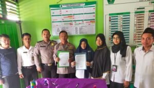 MOU, Satbinmas Polres Melawi Jadikan Sekolah Sebagai Basis Anti Kejahatan, Terorisme, Narkoba dan Memiliki Ideologi Pancasila