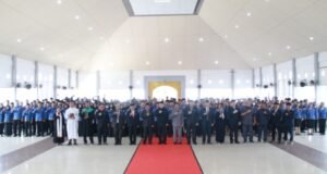 Sumpah Janji 219 PNS di Lingkungan Pemkab. Melawi, 24 Orang diantaranya Guru
