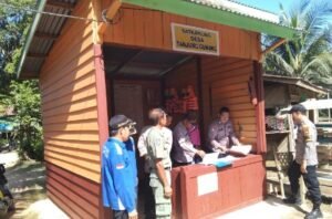 Satbinmas Polres Melawi Gelar Penilaian Satkamling Kecamatan Tanah Pinoh