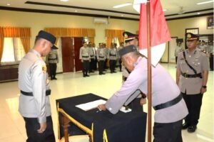 Kapolres Melawi Pimpin Sertijab PS. Kasat Lantas Polres Melawi