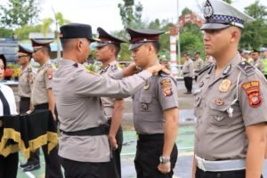 22 Personel Polres Melawi Naikan Pangkat, Ini Pesan Kapolres