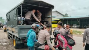 5 Unit Kendaraan Disiagakan Polres Melawi Untuk Angkutan Gratis Saat Banjir