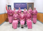 Bhayangkari Cabang Melawi Gelar Sertijab, Ny. Erin Harris Batara Sampaikan Pesan Inspiratif