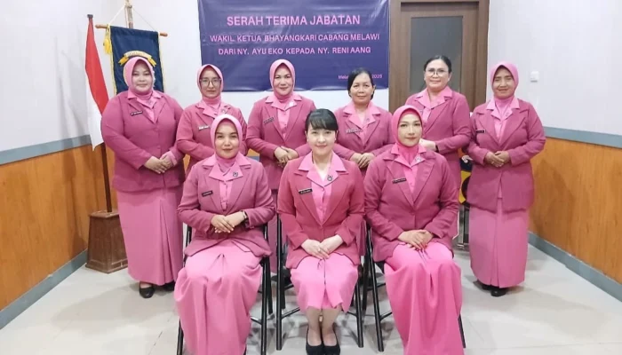 Bhayangkari Cabang Melawi Gelar Sertijab, Ny. Erin Harris Batara Sampaikan Pesan Inspiratif