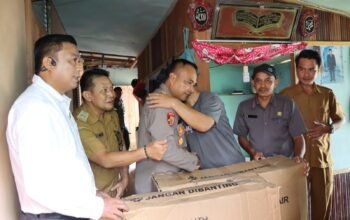 Sentuhan Kemanusiaan Polres Melawi Setiap Bulannya, Bantu Kursi Roda untuk yang Membutuhkan