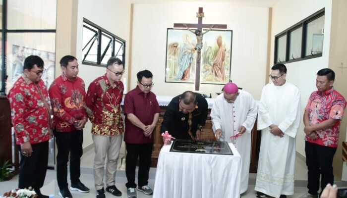 Bupati Melawi Resmikan Rumah Duka St. Yoseph, Simbol Kepedulian dan Toleransi Lintas Iman