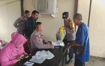 Polsek Nanga Pinoh Gelar Pasar Pangan Murah