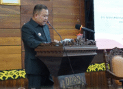 Bupati Melawi Sampaikan Raperda Perubahan APBD Tahun Anggaran 2025 di DPRD