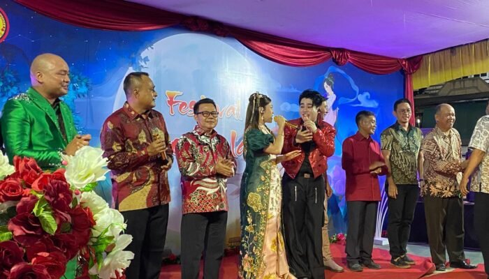 Wakil Bupati Hadiri Festival Kue Bulan, Ribuan Kue Dibagikan, Tradisi Tionghoa Menyatu dalam Keberagaman