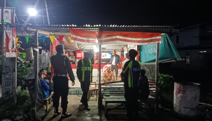 Polisi Hadir di Tengah Malam, Warga Melawi Merasa Lebih Aman
