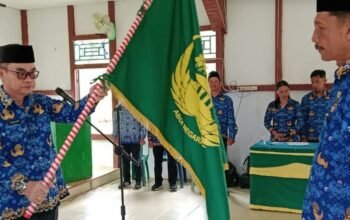 Sekda Melawi Kukuhkan Pengurus KORPRI Kecamatan Belimbing Hulu