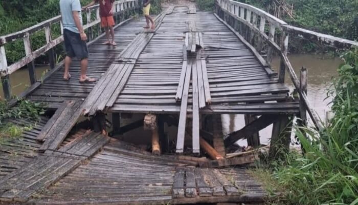 Jembatan Sungai Penganan Patah, 5 Desa Terancam Terisolasi Jelang Natal