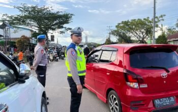 Ramadhan Aman & Lancar! Personel Polres Melawi Turun Langsung Amankan Pasar Juadah