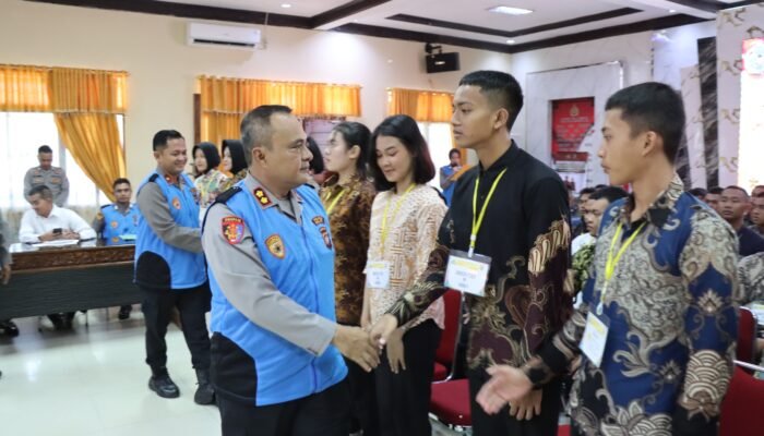 Kapolres Melawi Tegaskan “No Calo, No KKN” kepada 58 Casis Polri 2026