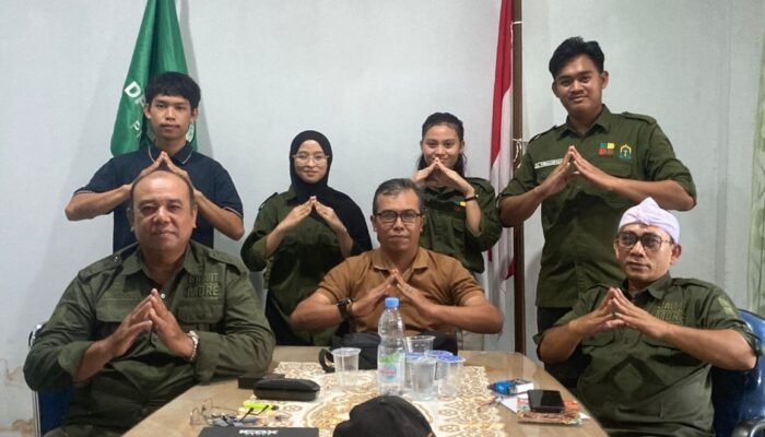 Sinergi Perkuat SDM Sawit! APKASINDO Kalbar Terima Audiensi APMI Bahas Beasiswa dan Pengembangan Generasi Muda