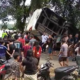 Tragis! Bus DAMRI Rute Sintang–Pontianak Terbalik di Penyeladi