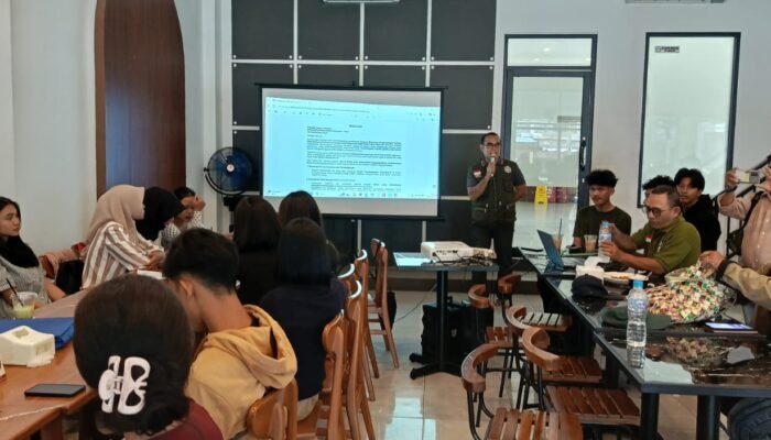 DPD APKASINDO Melawi Sosialisasikan Pembukaan Pendaftaran Seleksi Beasiswa Pengembangan SDM Perkebunan Kelapa Sawit Tahun 2026