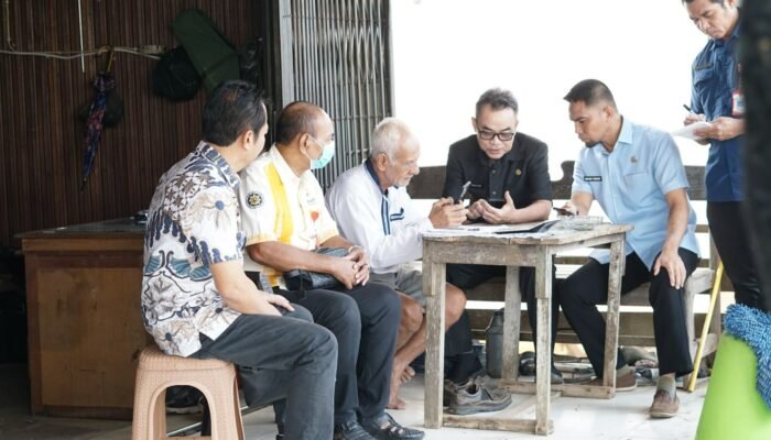 Cegah Kelangkaan, Sekda Melawi Turun Langsung Pantau Ketersediaan dan Harga LPG