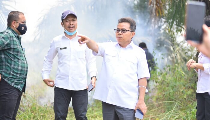 Karhutla PT RKA Disorot, Wabup Malin Pertanyakan Perbedaan Data Luasan Terbakar