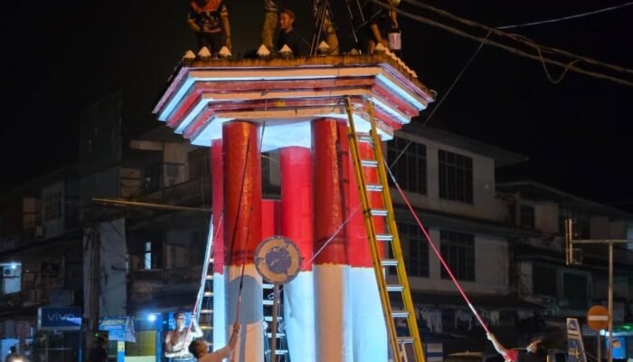GAMAS Melawi Peduli Kemerdekaan, Gelar Bakti Sosial Pengecatan Tugu Juang Jelang HUT ke-81 RI