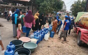 KPA Ciwanadri Salurkan 43.571 Liter Air Bersih, 1.742 Warga Melawi Terbantu Di Tengah Kekeringan dan Karhutla