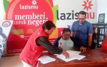WWF Salurkan Bantuan Tanggap Karhutla untuk Perkuat Gerak Relawan MDMC Melawi