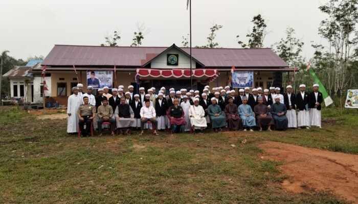 Peringati Hari Santri Nasional 2026, Media Center LPM Kunjungi Pesantren Al Madinah di Melawi