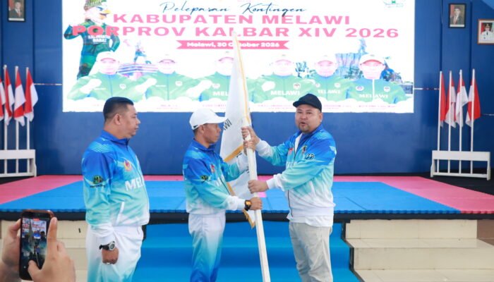 Bupati Dadi Lepas Kontingen Porprov Melawi Kirim 562 Personel, Target Tembus 10 Besar