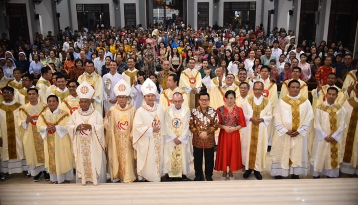 Pemkab Melawi Apresiasi 50 Tahun Pengabdian Kongregasi Misi di Kalbar