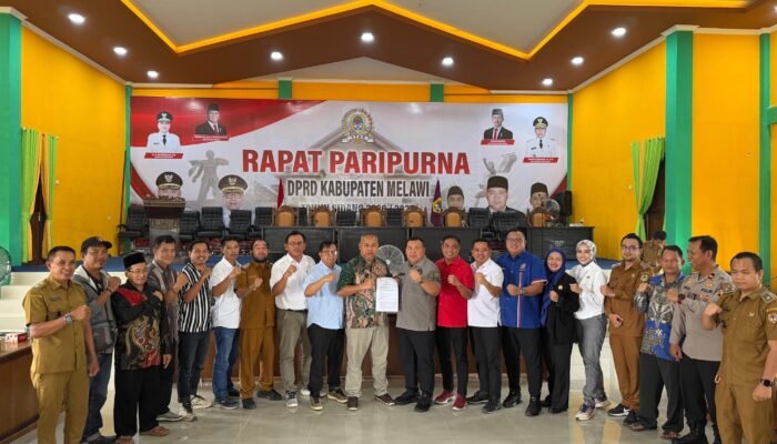 DPRD Melawi Fasilitasi Kesepakatan SHK Petani Plasma Melawi Naik, dari Rp48.700 Jadi Rp275 Ribu per Hektare